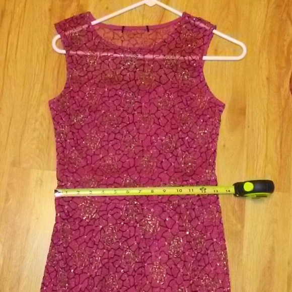 Dress - Picture 6 of 8